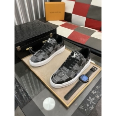 Louis Vuitton Low Shoes